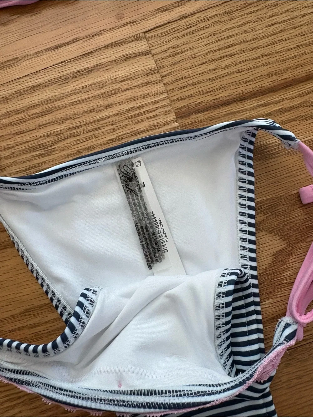 Frankie’s Bikinis striped set